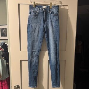 Stylish Blue Skinny Jeans